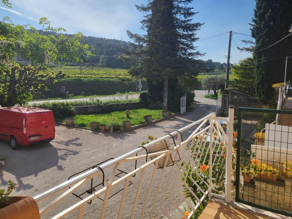 maison gros pata Vaison-la-Romaine Extérieur photo